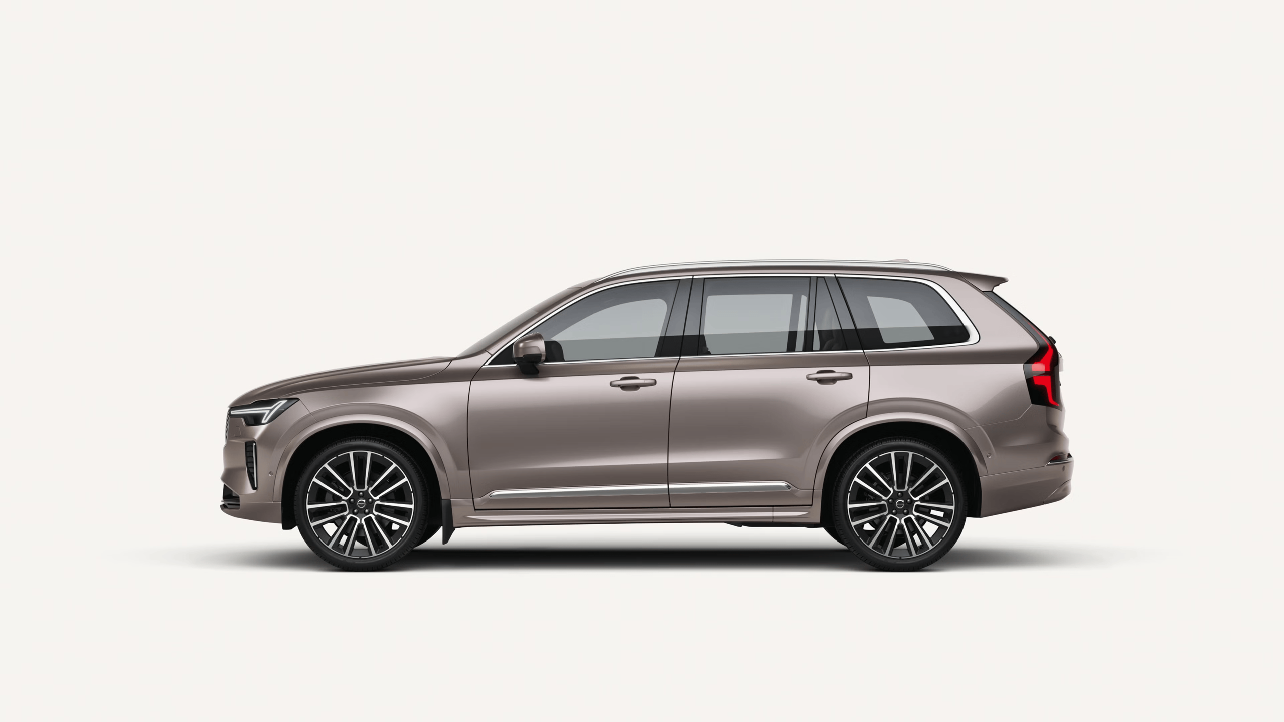 safest luxury cars